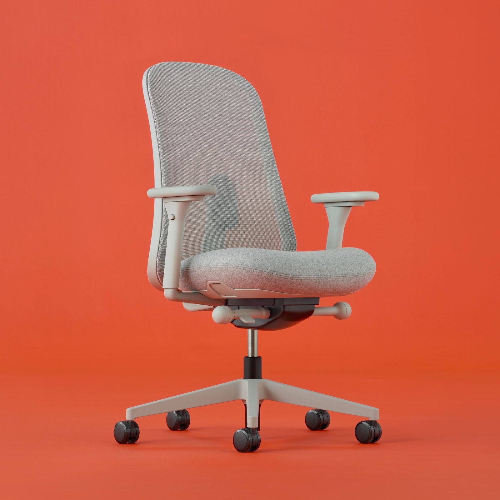 A full view of the Lino Chair swiveled 45 degrees to the right. A full view of the Lino Chair swiveled 45 degrees to the right.