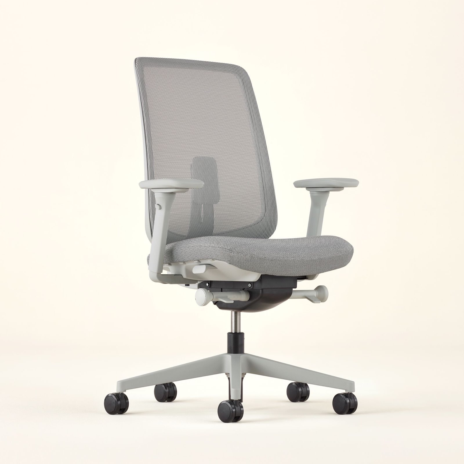 A full view of the Verus Chair swiveled 45 degrees to the right. A full view of the Verus Chair swiveled 45 degrees to the right.