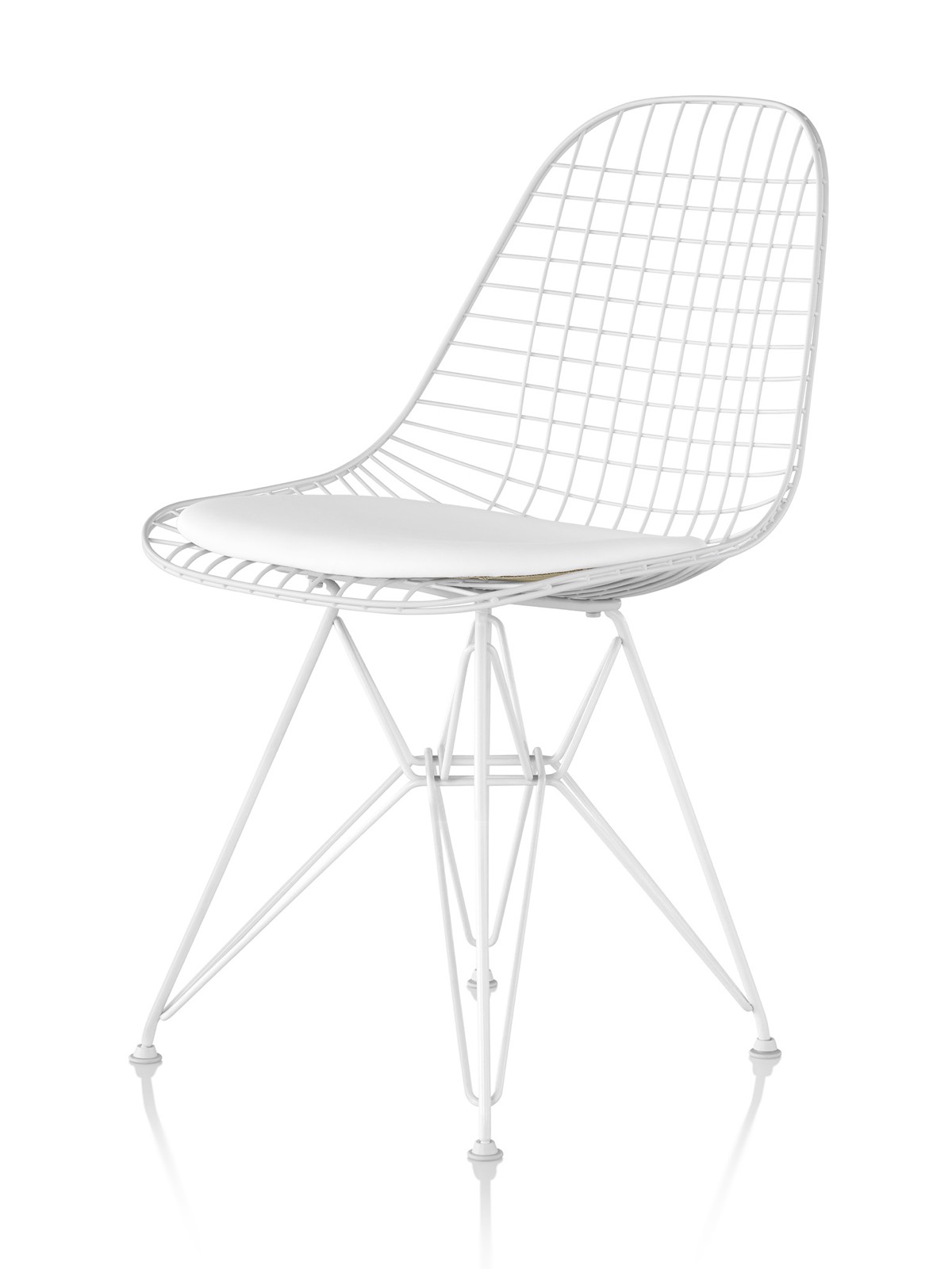Eames Wire side chair with a wire base, viewed from a 45-degree angle. Eames Wire side chair with a wire base, viewed from a 45-degree angle.